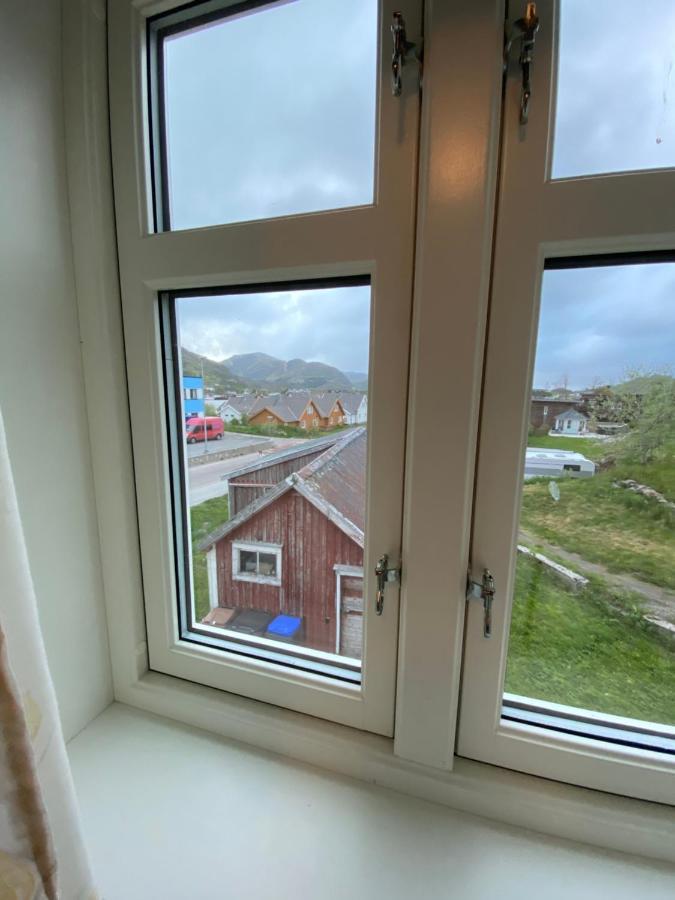 Nordlandshuset "Lottebakken", Ballstad In Lofoten Exteriör bild
