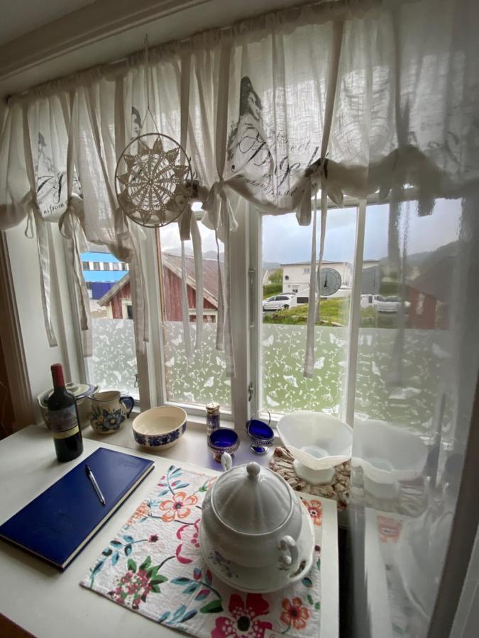 Nordlandshuset "Lottebakken", Ballstad In Lofoten Exteriör bild